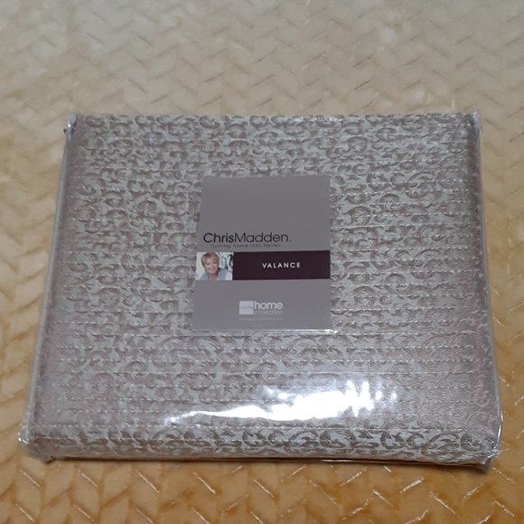 💰 3/$25.00 Brand NIP Valance by Chris Madden Mint green & bronzed gold color. - Picture 1 of 5